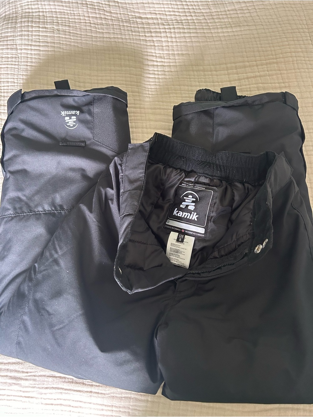 NWT Kamik 8 Kids Black Ski Snowboard Winter Pants